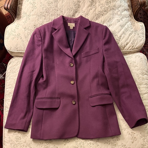 L.L. Bean Jackets & Blazers - L.L. Bean Purple wool cashmere blend Blazer size 4R